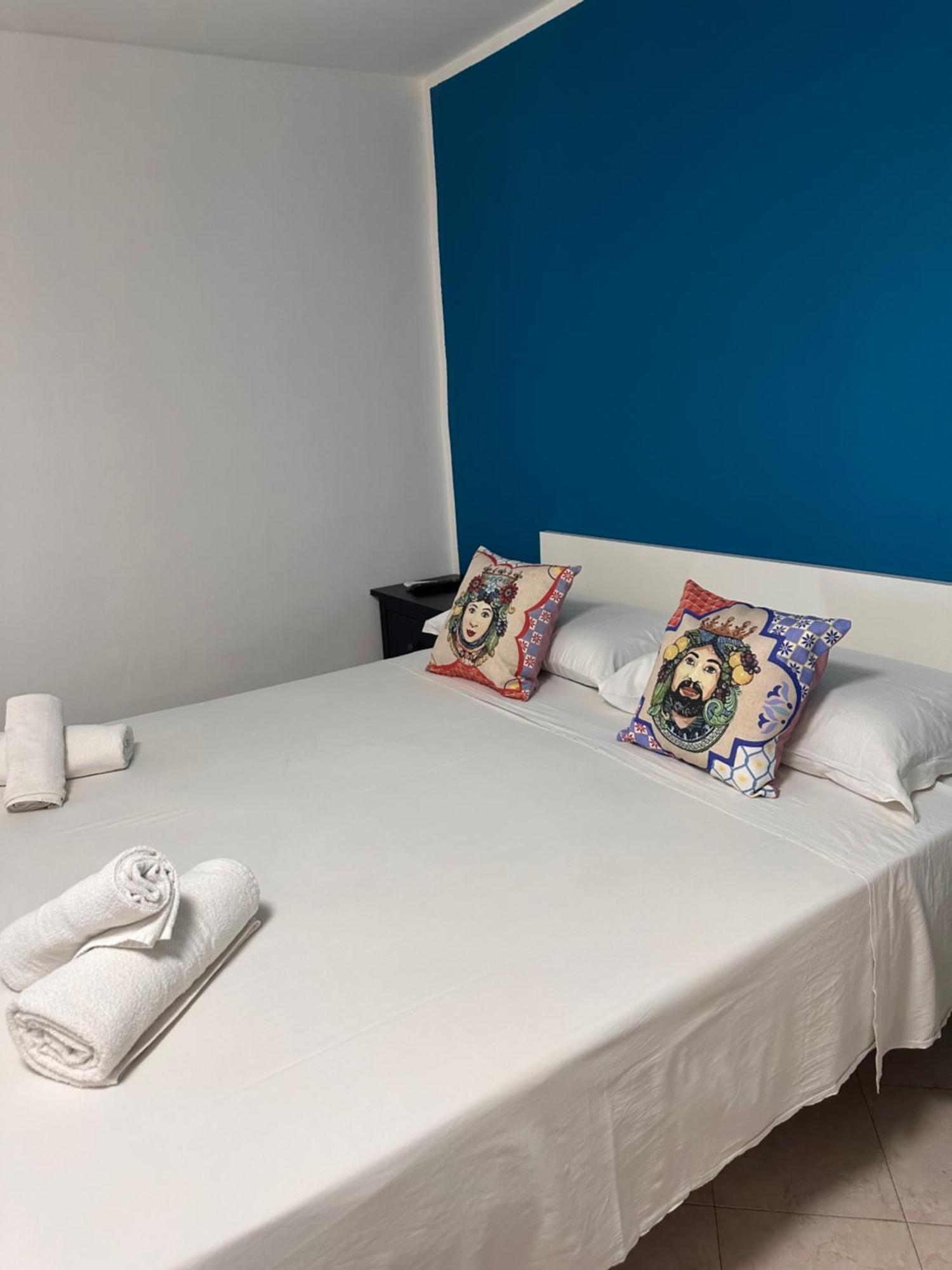 Valenti House Apartment Catania Ngoại thất bức ảnh